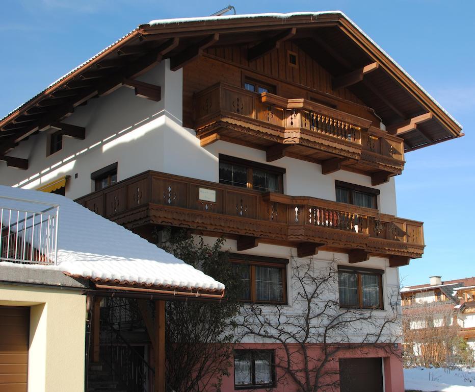 Haus Holaus Apartment Aschau Im Zillertal Exterior photo
